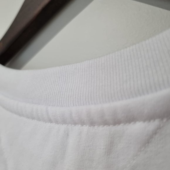 Tommy Hilfiger Tommy Jeans Badge Crew Neck Shirt Women's White Crew Neck Shirt - Picture 8 of 9